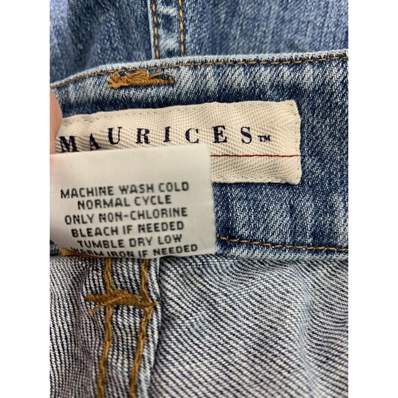 Maurices‎ Shorts Womens 7/8 Denim Jean Cut Offs Shorttail Raw Hem - Picture 4 of 4